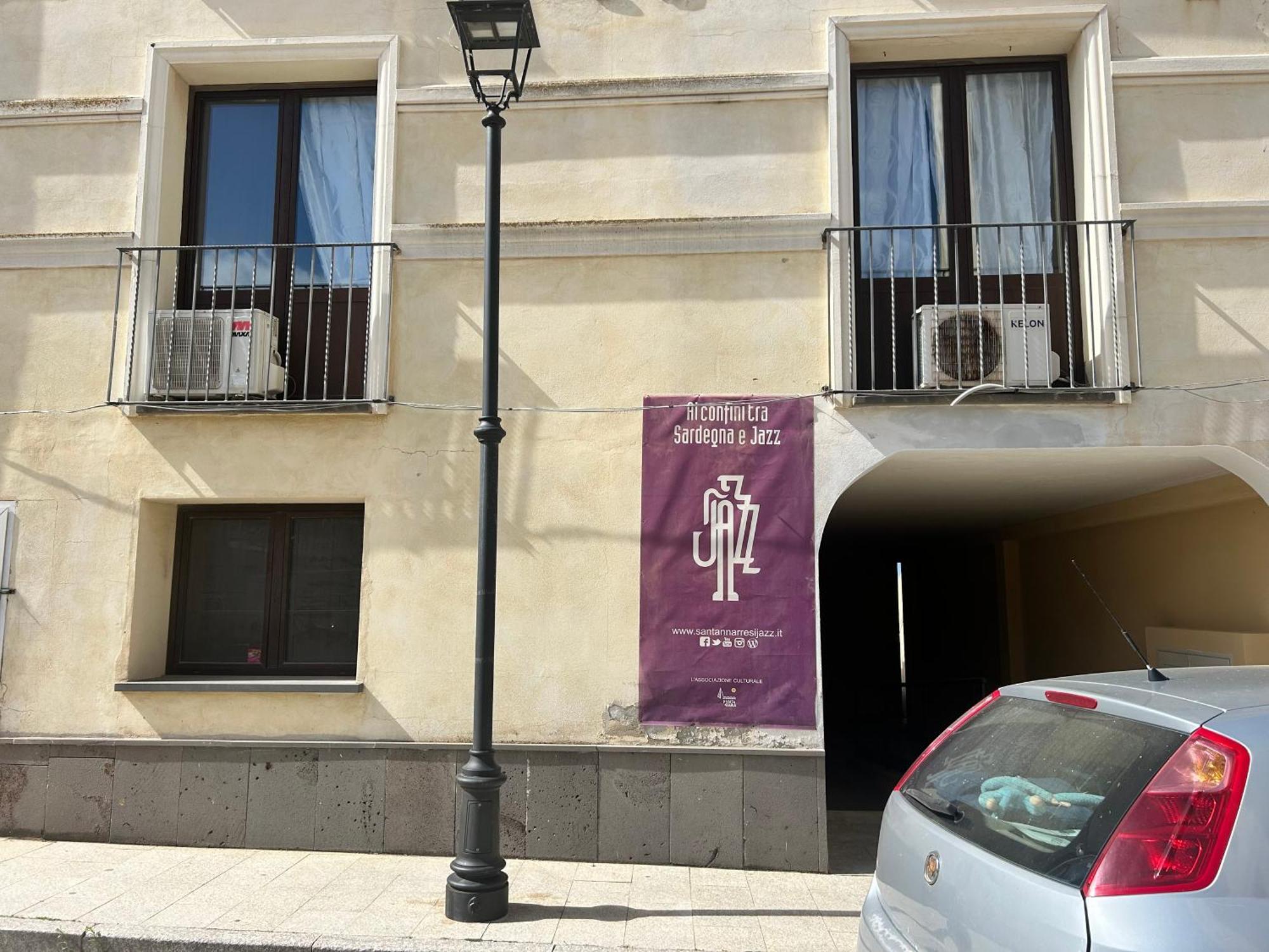 Su Nuraghe Hotel SantʼAnna Arresi Exterior foto