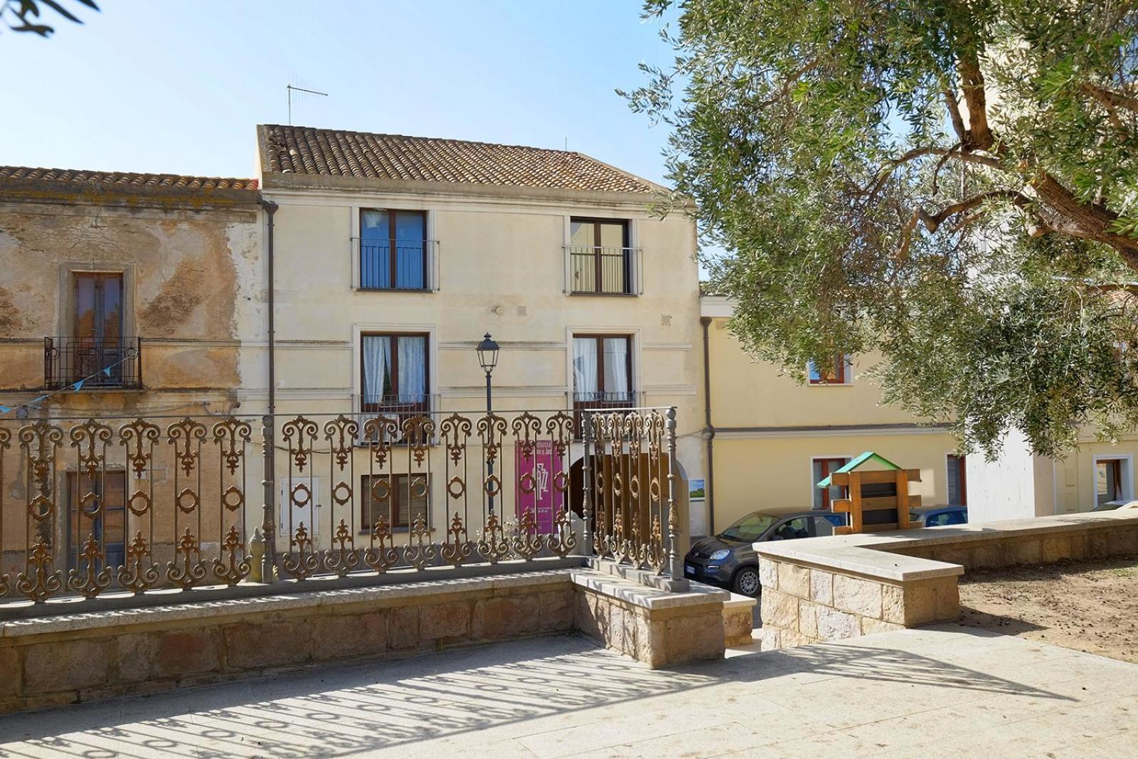 Su Nuraghe Hotel SantʼAnna Arresi Exterior foto